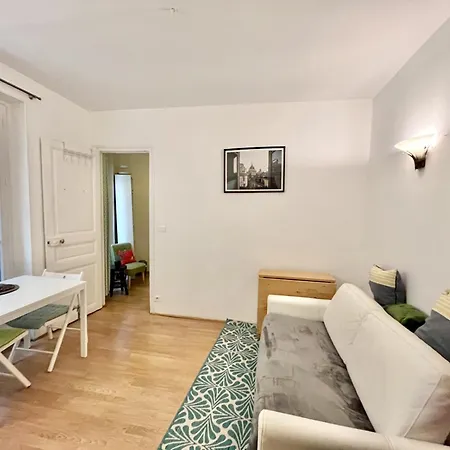 Apartment Center Quarter Latin 1 Bedroom *