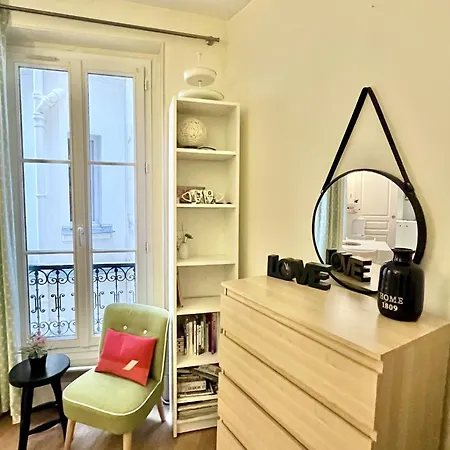 Apartment Center Quarter Latin 1 Bedroom Paris