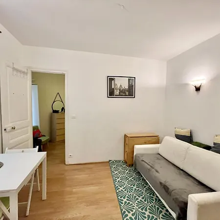 Center Quarter Latin 1 Bedroom Paris